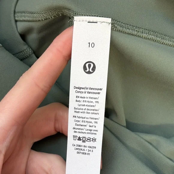 Lululemon Size 10 Sage Green Align High Rise Crop Leggings Athletic Gym Yoga Run - Picture 5 of 7